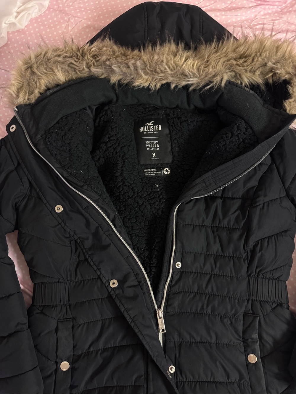 Hollister Black Puffer Coat with Faux-Fur Trim Hood